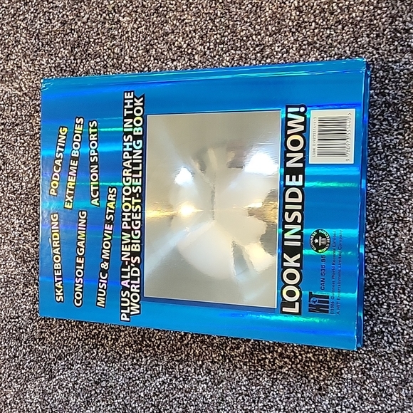 Guinness World Records 2007 Hardcover Book - Picture 3 of 3